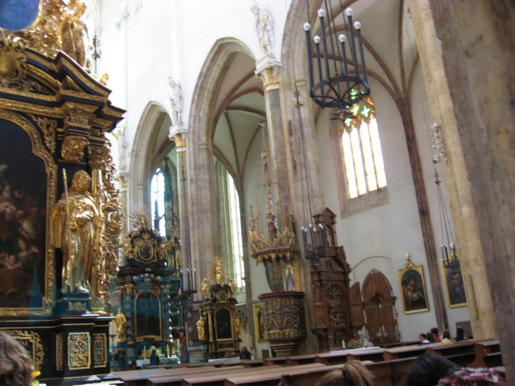 3 Tyn church in Old Town of Prague concerts BellPr