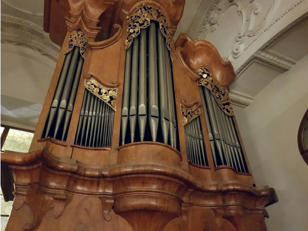 Organ music