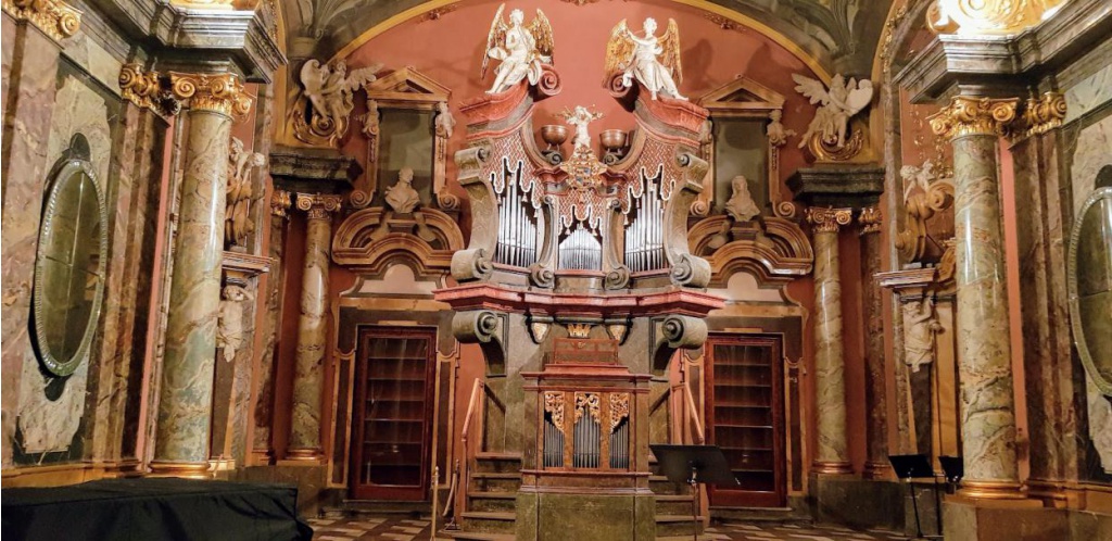9 Clementinum´s Chapel of Mirrors concerts BellPra