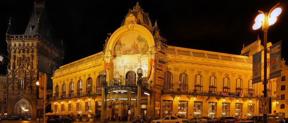 Municipal House in Prague Smetana Hall concerts Be