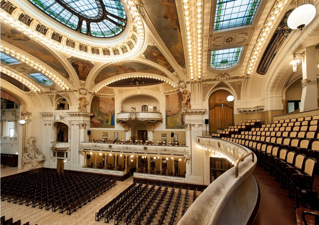 3 Municipal House in Prague Smetana Hall concerts