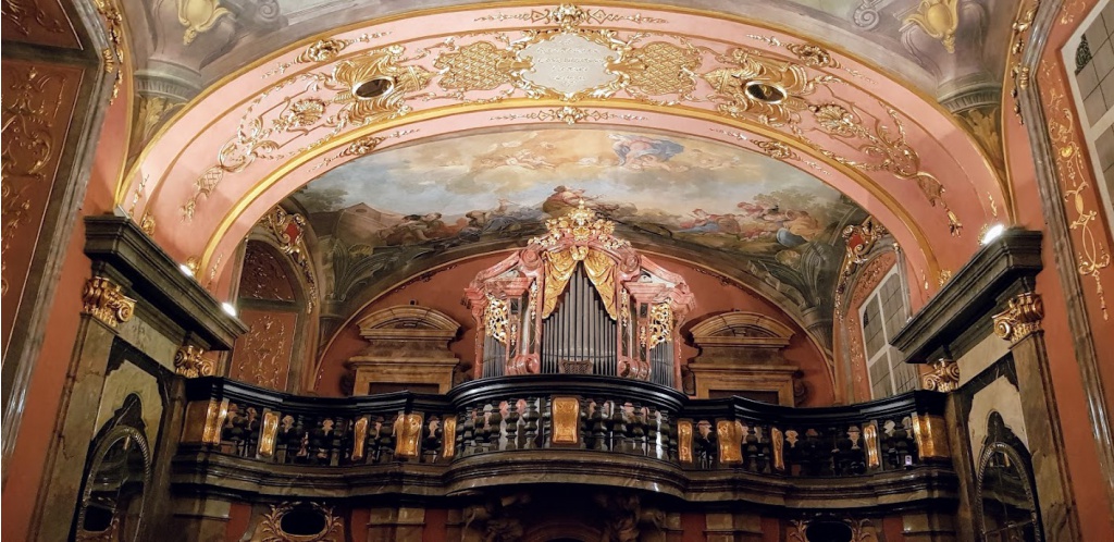 5 BellPrague concert chapel of mirrors fr.jpg