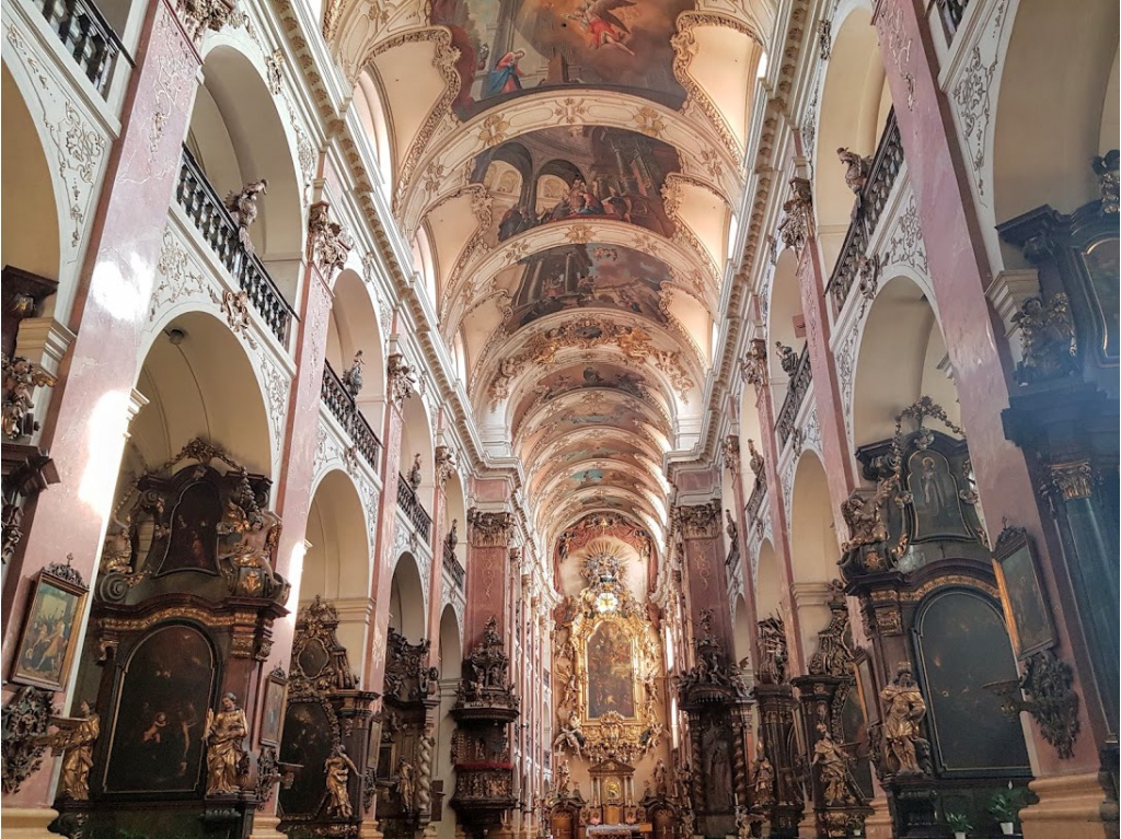 13 St. James Christmas Basilica BellPrague.jpg