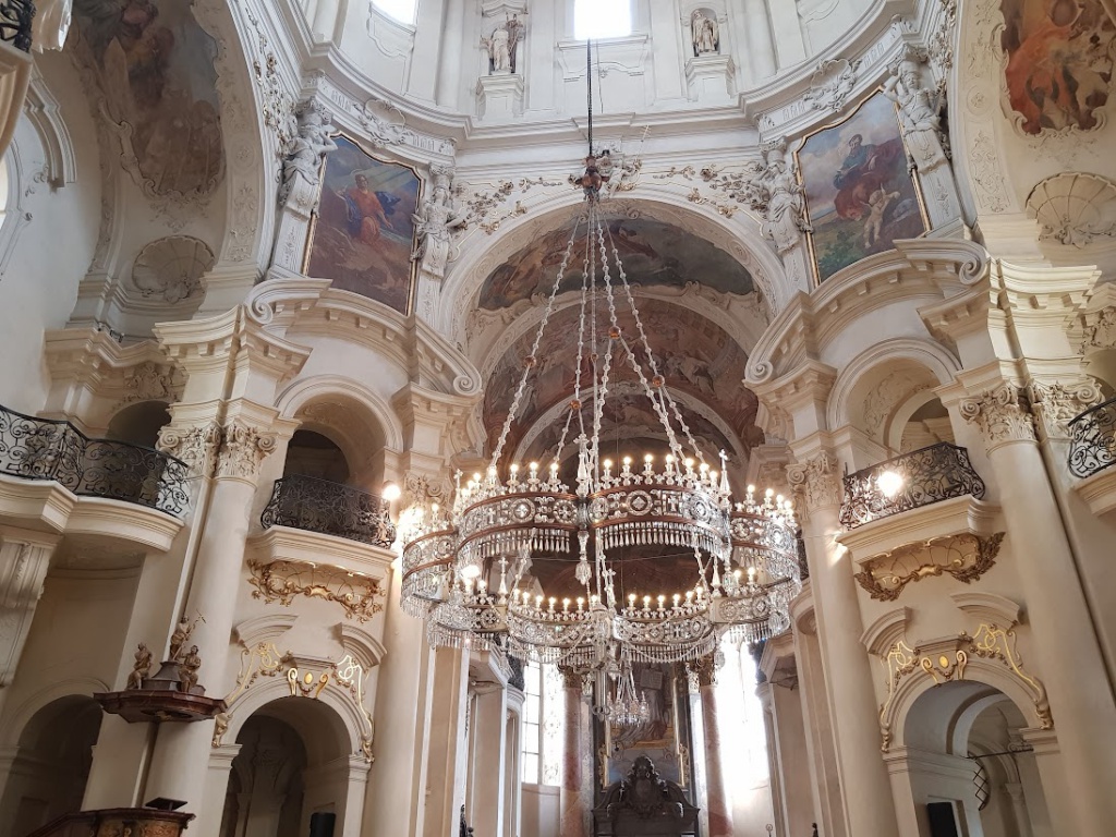 14 Saint Nicholas Chamber Soloists BellPrague.jpg