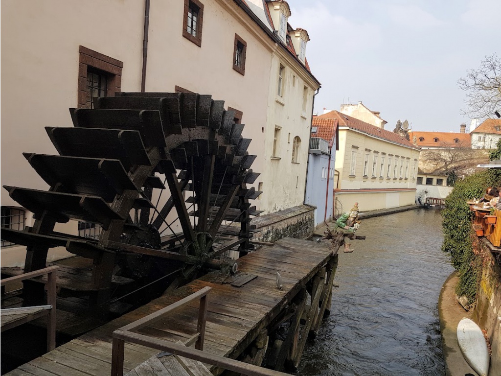 3 ICPhS 2023 Charles Bridge Lesser Town BellPrague