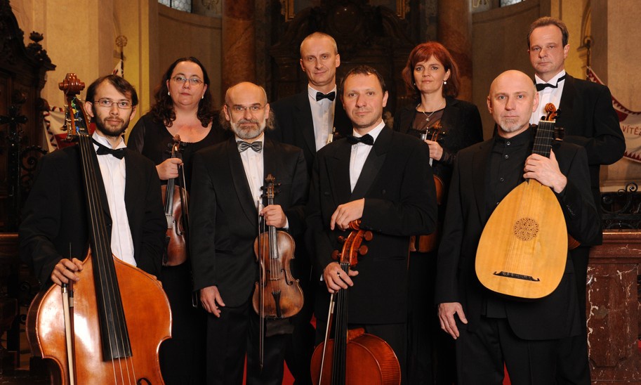 4 Vivaldi Orchestra Praga WFC BellPrague.jpg